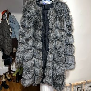 Caldo Faro fur coat large